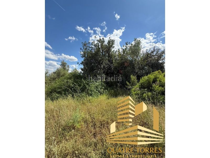 Foto c86d3992-1123-42d3-bf89-55606834d58a. Terreny residencial a Godelleta