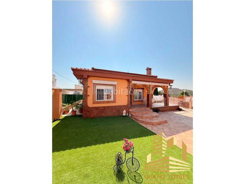 Foto 0c9ffeab-1a5c-424a-a1d4-20b5e55a9d5e. Xalet a Riba - roja de Túria