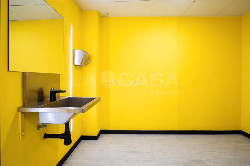 Foto 11ed9ac8-0854-445f-b65d-a6f43f4bcb5c. Miete geschäftsraum in Sagrada Família Barcelona