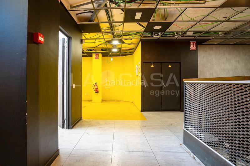 Foto c7966740-71a3-4b12-9681-14420527fe1e. Affitto locale commerciale in Sagrada Família Barcelona