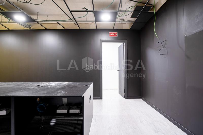 Foto e8773a5b-18f0-4b8d-83d3-2e5b062ee34f. Affitto locale commerciale in Sagrada Família Barcelona