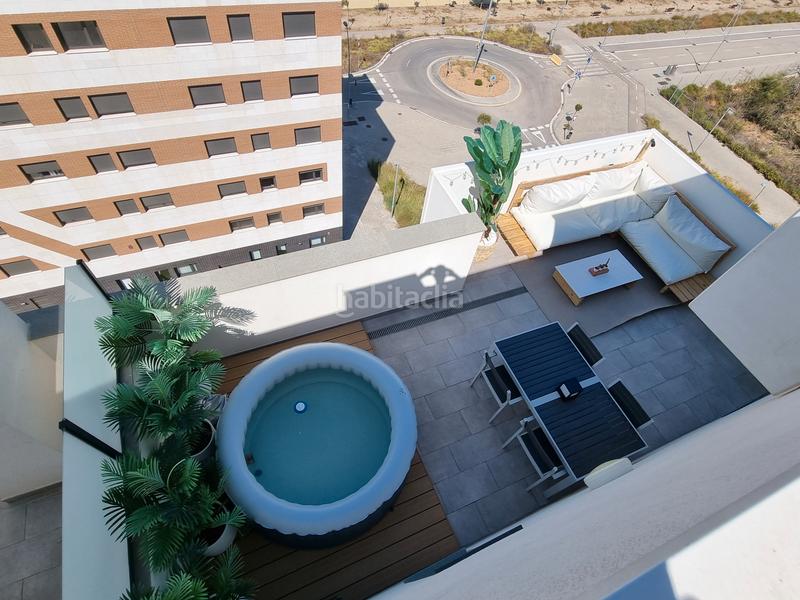 Foto 9a76fedf-c1d8-45f9-863a-c9ad1cbc7f39. Appartamento con parcheggio piscina in La Catalana Sant Adrià de Besòs