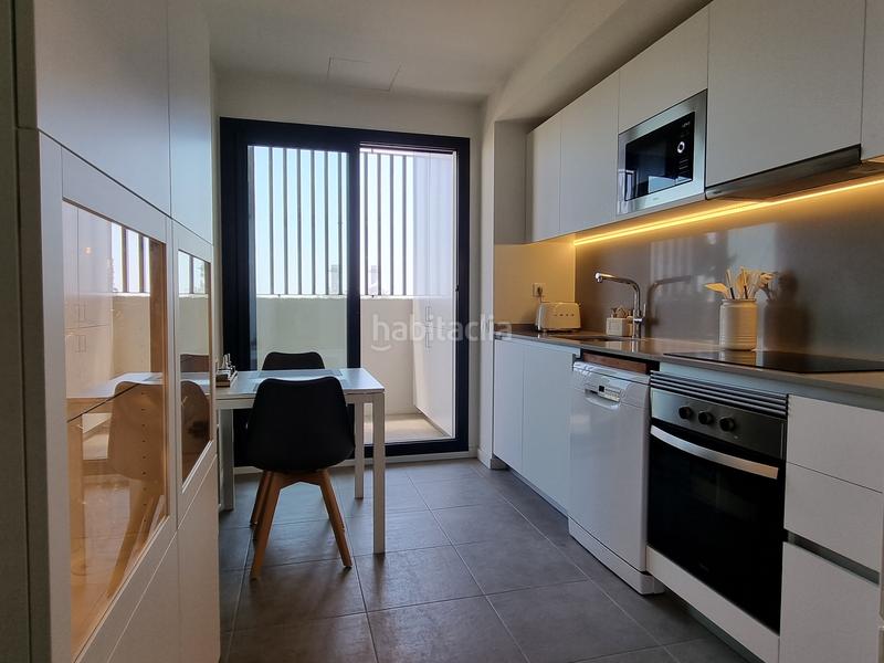 Foto 3c7e12cd-5a14-47a8-a936-4647c47955ec. Piso en La Catalana Sant Adrià de Besòs