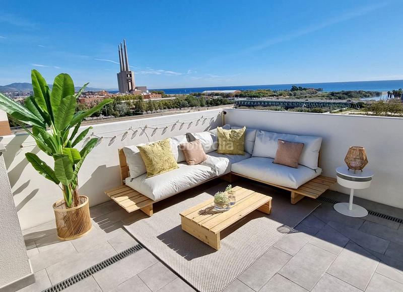 Foto aa60bb3c-cf22-4480-a096-616cbdcecc32. Piso en La Catalana Sant Adrià de Besòs