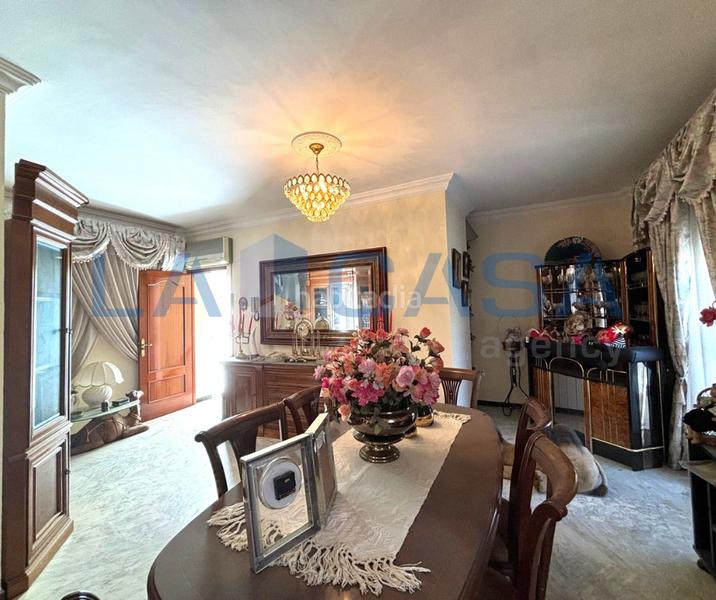 Foto 57446474-0ced-469d-9d1a-314b73ba753c. Maison avec parking dans San Carlos - San José Sevilla