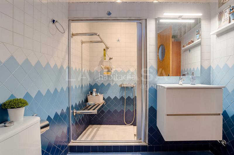 Foto ef9c9934-cb3e-4e16-9f4d-d68af647b0a1. Casa con riscaldamento parcheggio in Font Verda Granollers