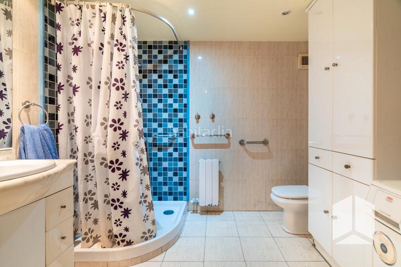 Foto 2705d526-3145-4a29-a04c-19d1307b73a9. Appartamento con parcheggio piscina in Castell-Poble Vell Castelldefels