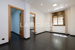 Ground floor  Avinguda dels quinze