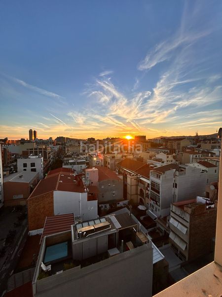 Foto fccb66a9-a5c6-49bd-84b2-41b34a16c535. Àtic a Poblenou Barcelona
