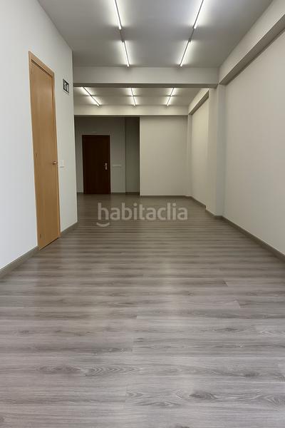 Foto b6d29793-9e32-4757-ace8-b7a0f3d8aaa9. Ufficio in Sagrada Família Barcelona