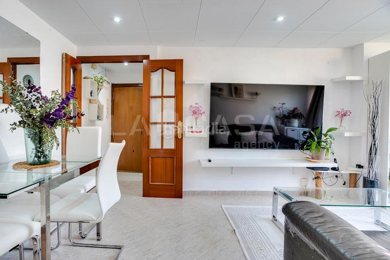 Foto f206f37e-6dca-43d1-9b32-77e2f05fad96. Appartement dans La Verneda - La Pau Barcelona