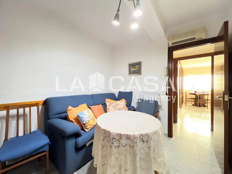 Foto c275b6e5-1ab0-4a5f-bea0-73e46bd18446. Etagenwohnung in Llefià Badalona