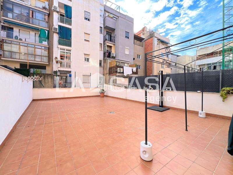 Foto 0324e687-71a4-4dc2-a4b7-7ae0a955495b. Pis a Puigfred Badalona