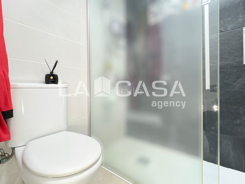 Foto 12aa76ef-602e-466d-bf1d-f38b2d8d0e14. Pis a Puigfred Badalona