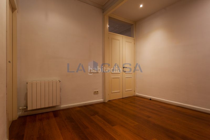 Foto c732cce1-14a5-4cb5-b838-f3e83437d8c1. Pis amb calefacció a Dreta de l´Eixample Barcelona