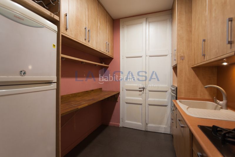 Foto cd41dd21-82be-4b63-b42e-f475e3c1e20a. Pis amb calefacció a Dreta de l´Eixample Barcelona