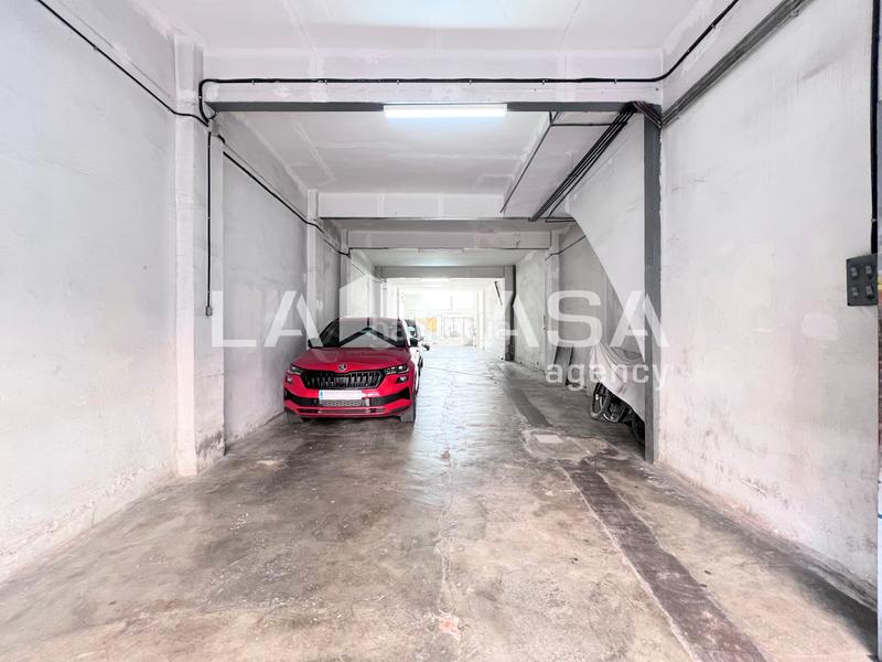 Foto 78de0bc7-b861-49cd-8d43-8fce00919028. Ground floor in La Salut Badalona