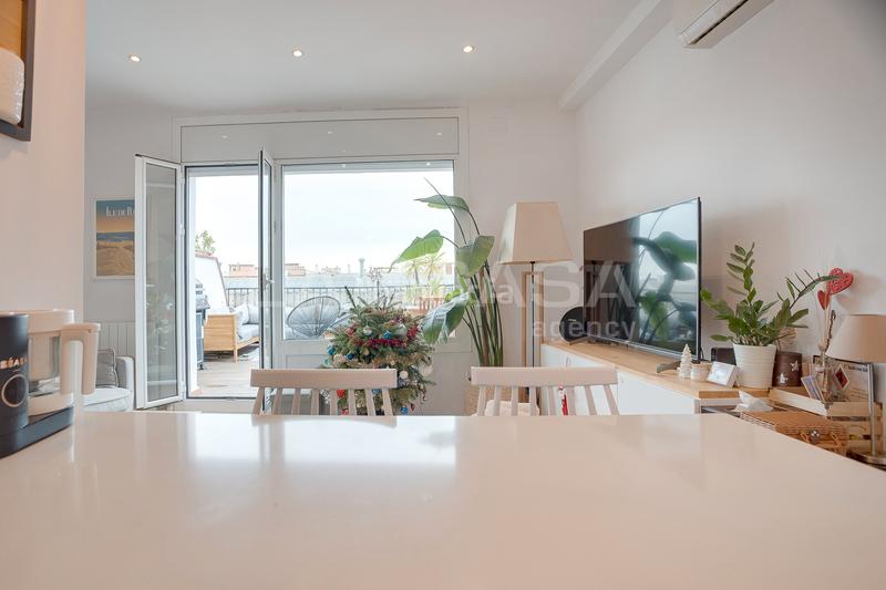 Foto 943be5d8-c2c0-46e5-87c0-0e2270612842. Àtic a Dreta de l´Eixample Barcelona