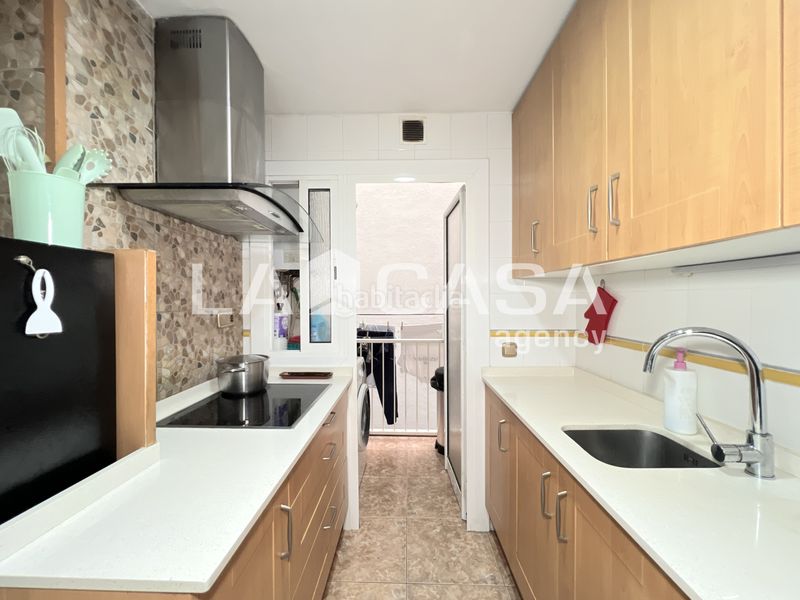 Foto 52db3c58-7504-40b1-9b4d-24e38a3ccc45. Pis a La Salut Badalona