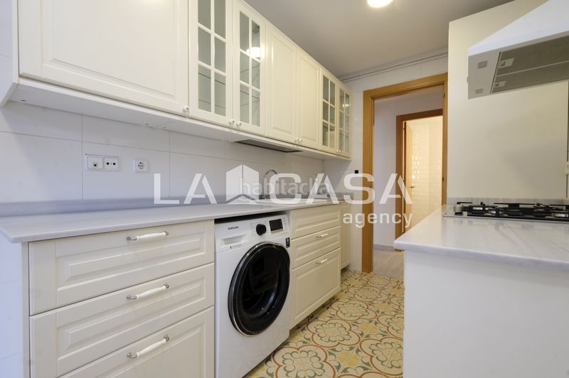 Foto 5d6c8440-0cbd-4355-93d9-41f3422aad71. Pis a Turó de la Peira Barcelona