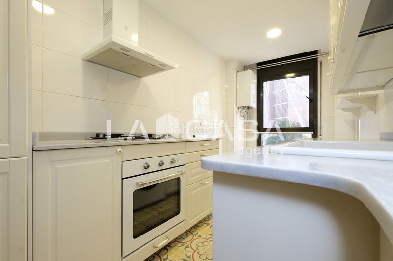 Foto e53edf6a-5657-4147-9ccd-3dc5e4f3ba0a. Pis a Turó de la Peira Barcelona