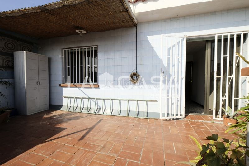 Foto a24244ef-fb05-43ba-881f-9fa06bf177cc. Àtic a Prosperitat Barcelona