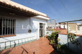 Attique  Carrer del japó