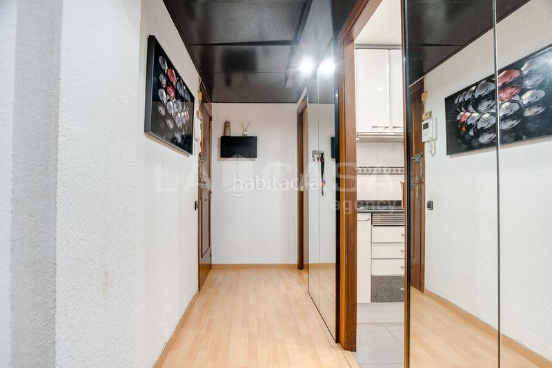 Foto 0d65f59d-fbe2-427f-b133-e8aa1eda6bfa. Piso en Besòs - Maresme Barcelona