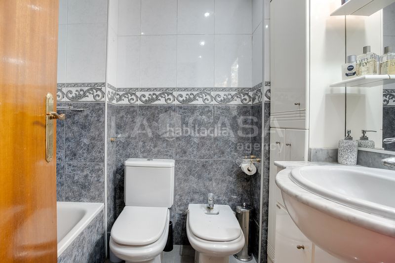 Foto 9a28811f-95fa-4da6-946c-a7d80d92e833. Piso en Besòs - Maresme Barcelona