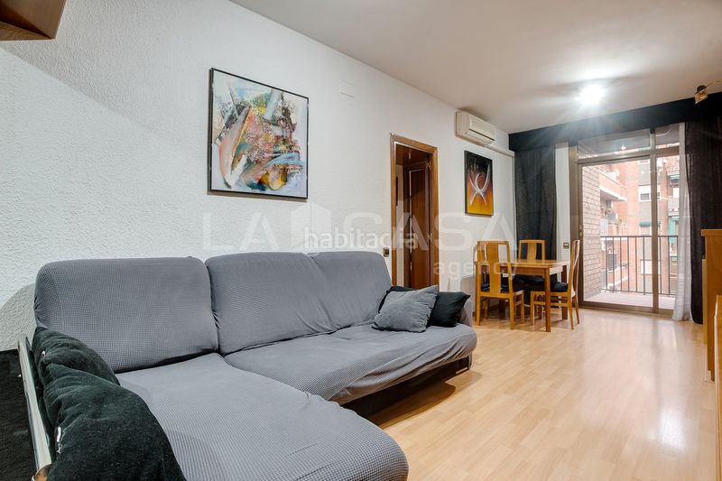 Foto e1f6db7b-e058-414d-af87-55a97e561675. Piso en Besòs - Maresme Barcelona