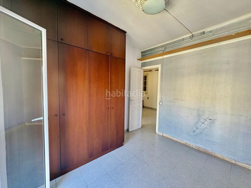Foto a57edef4-0bb3-4876-8da9-08c146723676. Pis a Sants Barcelona