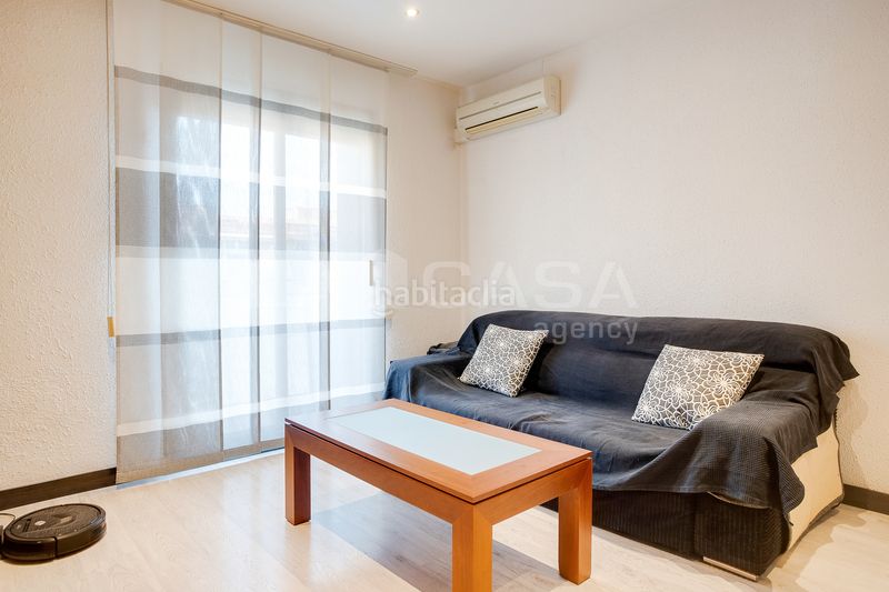 Foto 85f9b02e-a091-49c0-9d2f-faa47af927bf. Pis amb calefacció a Provençals del Poblenou Barcelona