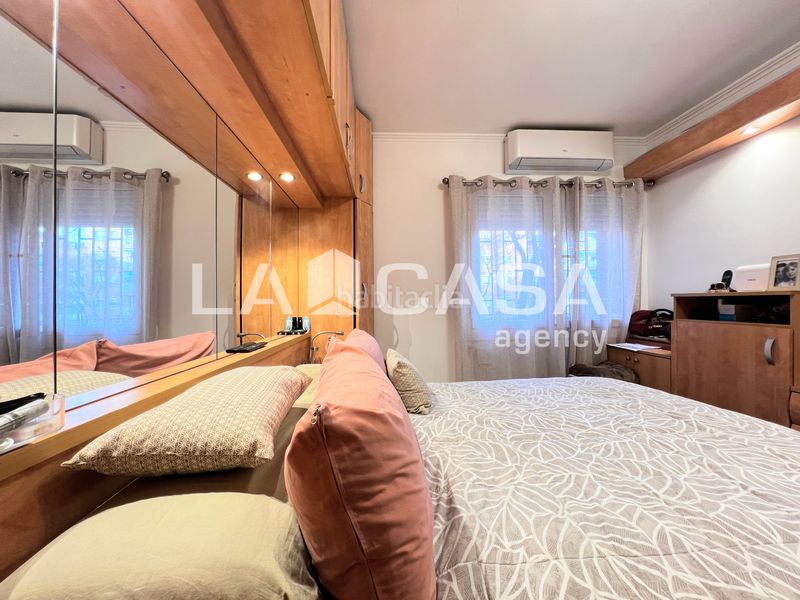 Foto 554d9f7b-6963-422d-9547-d082c7ed0f43. Pis a La Salut Badalona