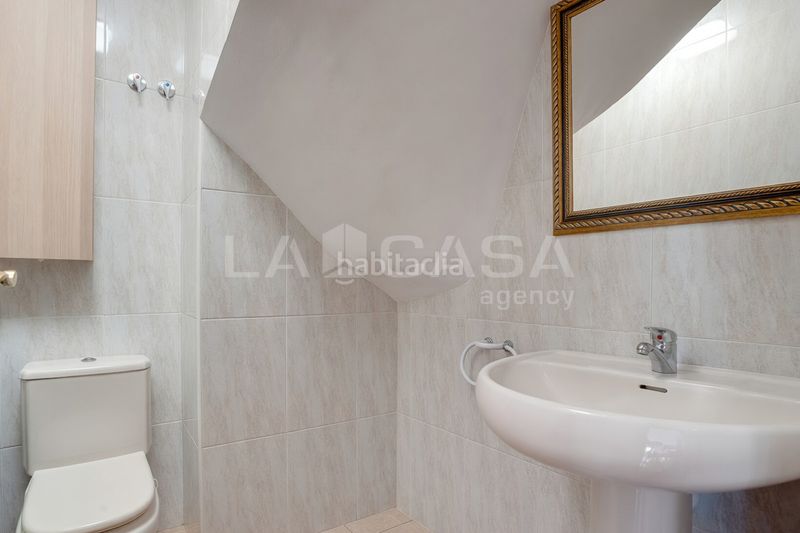 Foto 09ad9b12-352a-414a-b8e7-40599c7c1d09. Àtic a Sagrada Família Barcelona