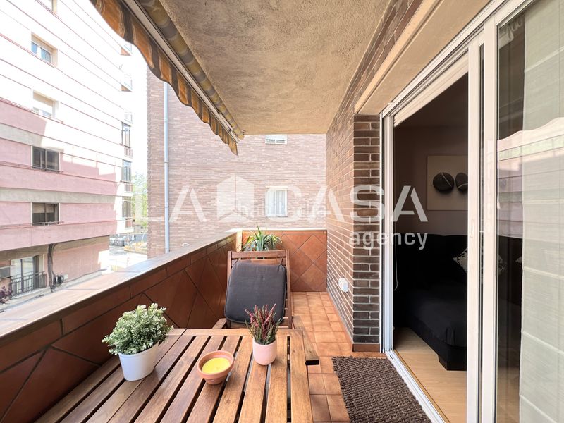 Foto 840cdede-dc9a-4051-9b88-39d787e0d6d7. Pis amb calefacció a Llefià Badalona