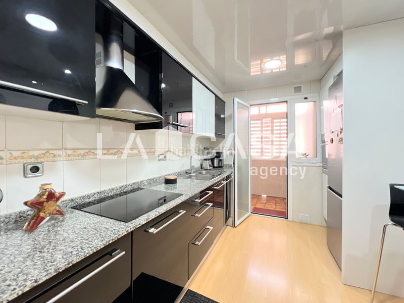 Foto c43032bf-98ed-4e53-bef4-f5f17c2a277a. Pis amb calefacció a Llefià Badalona