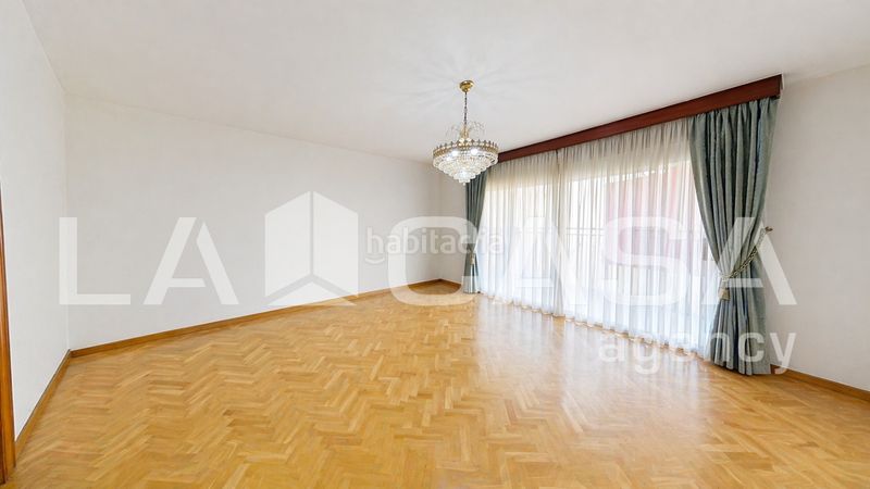 Foto e64d573f-951f-4ffd-acbc-3c071480a6dd. Pis a Sant Martí de Provençals Barcelona