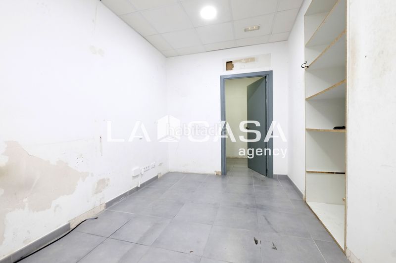Foto 3e6df8e0-a092-4da9-943a-745292e2e383. Local comercial a Vilapicina - Torre Llobeta Barcelona