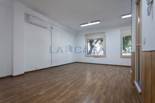 Büro in Carrer de Lepant