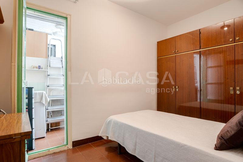 Foto 35f8c0ae-8873-40ff-8909-d3611dbdb1aa. Pis a Barri de les Corts Barcelona