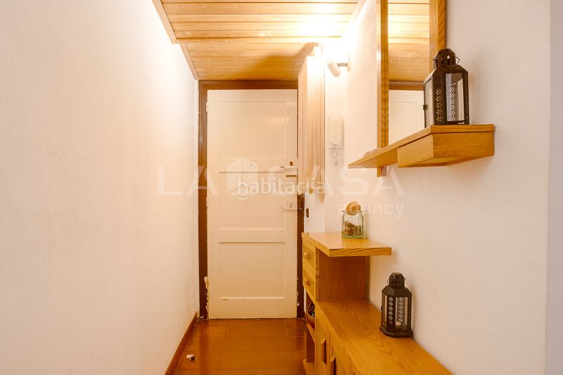 Foto 64a60fa3-9f5f-43dd-9543-358826e7c071. Pis a Barri de les Corts Barcelona