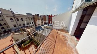 Attique  Carrer de l'hospital