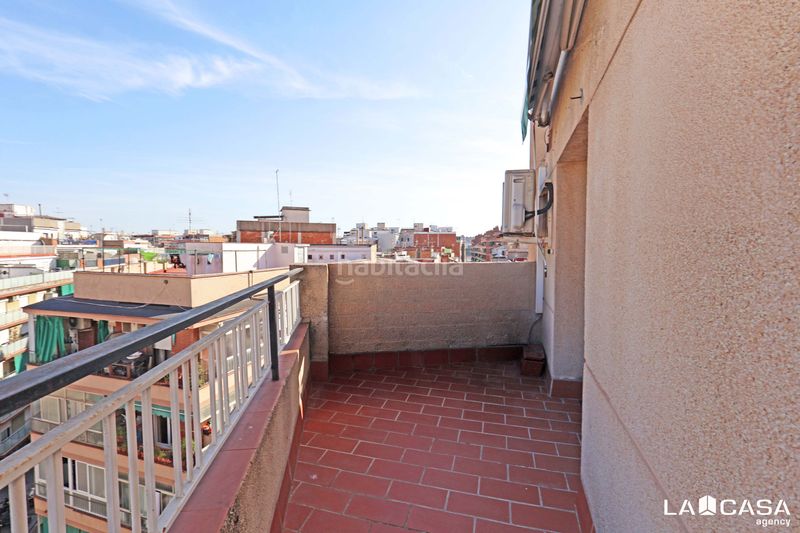 Foto 7bc78366-c97d-4122-a73a-b739762af242. Àtic a Can Vidalet Esplugues de Llobregat