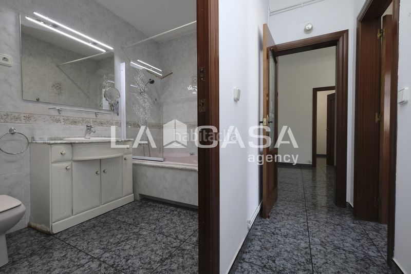 Foto b4f5a89b-7a2e-4996-9ef6-c99a94ffcbc5. Pis amb calefacció a Porta Barcelona