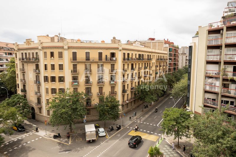 Foto 87fca419-a5a9-4d49-9ec8-f2f4ce157cd5. Pis a Navas Barcelona