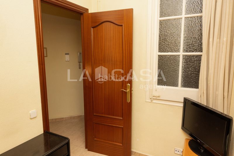 Foto a0d4f1b2-fb45-4228-b42a-97a40238828d. Pis a Navas Barcelona