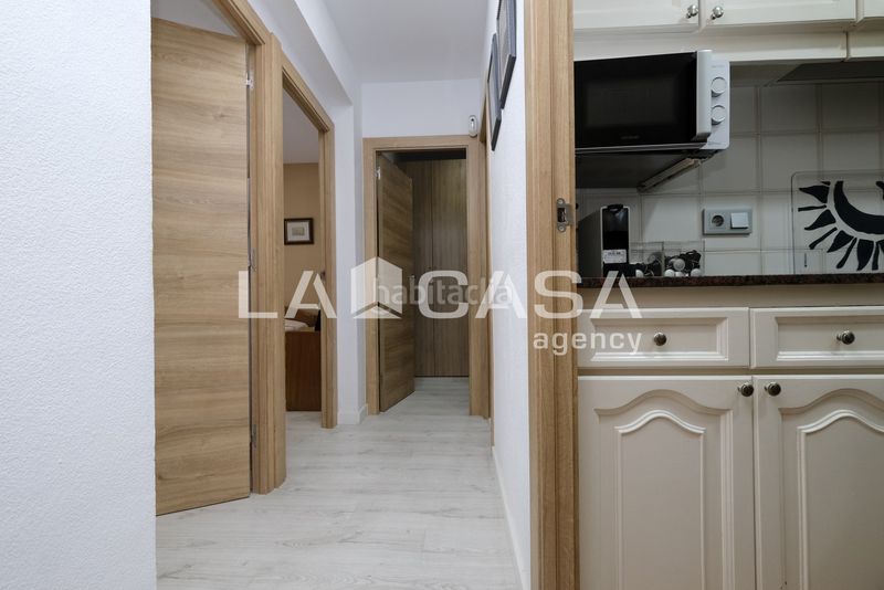 Foto 1c4dd5ae-b5af-4e70-b9e2-699a4f335abe. Pis a Vilapicina - Torre Llobeta Barcelona