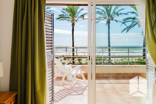 Pis  Passeig marítim de sant joan de déu