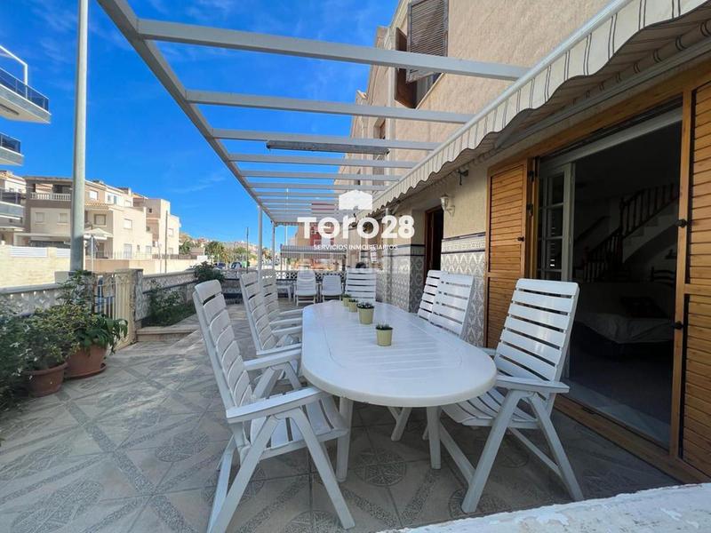 Dúplex  Maribel lopez perez - ojeda. Adosado duplex playa santa pola