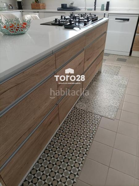 Foto 45d91ee7-bc76-47f2-8eb2-763972218c00. Chalet  seminuevo en girasoles en Los Girasoles Sant Vicent del Raspeig